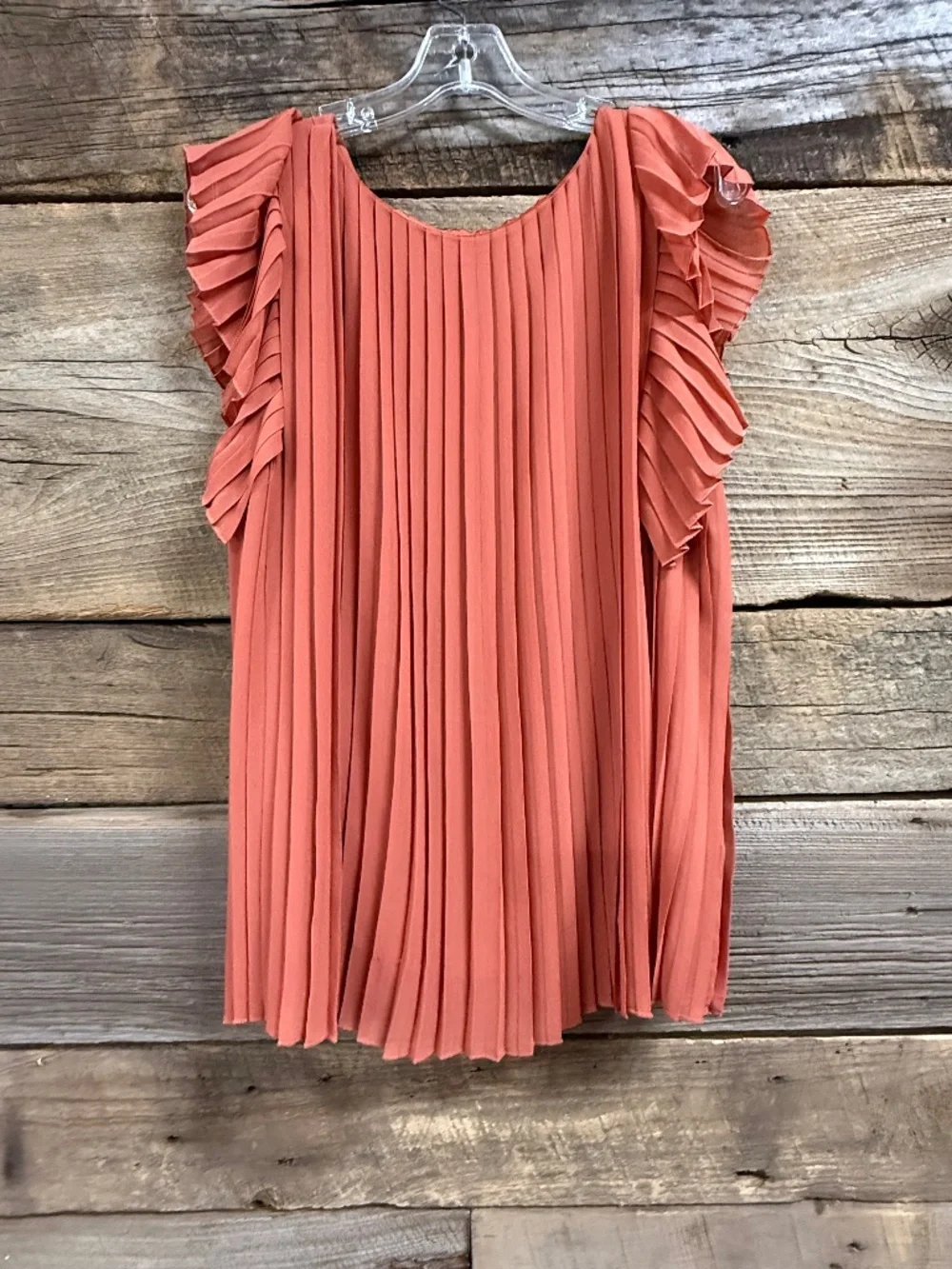 Max Studio Specialty Products pleated flowy blouse, Terracotta, Small